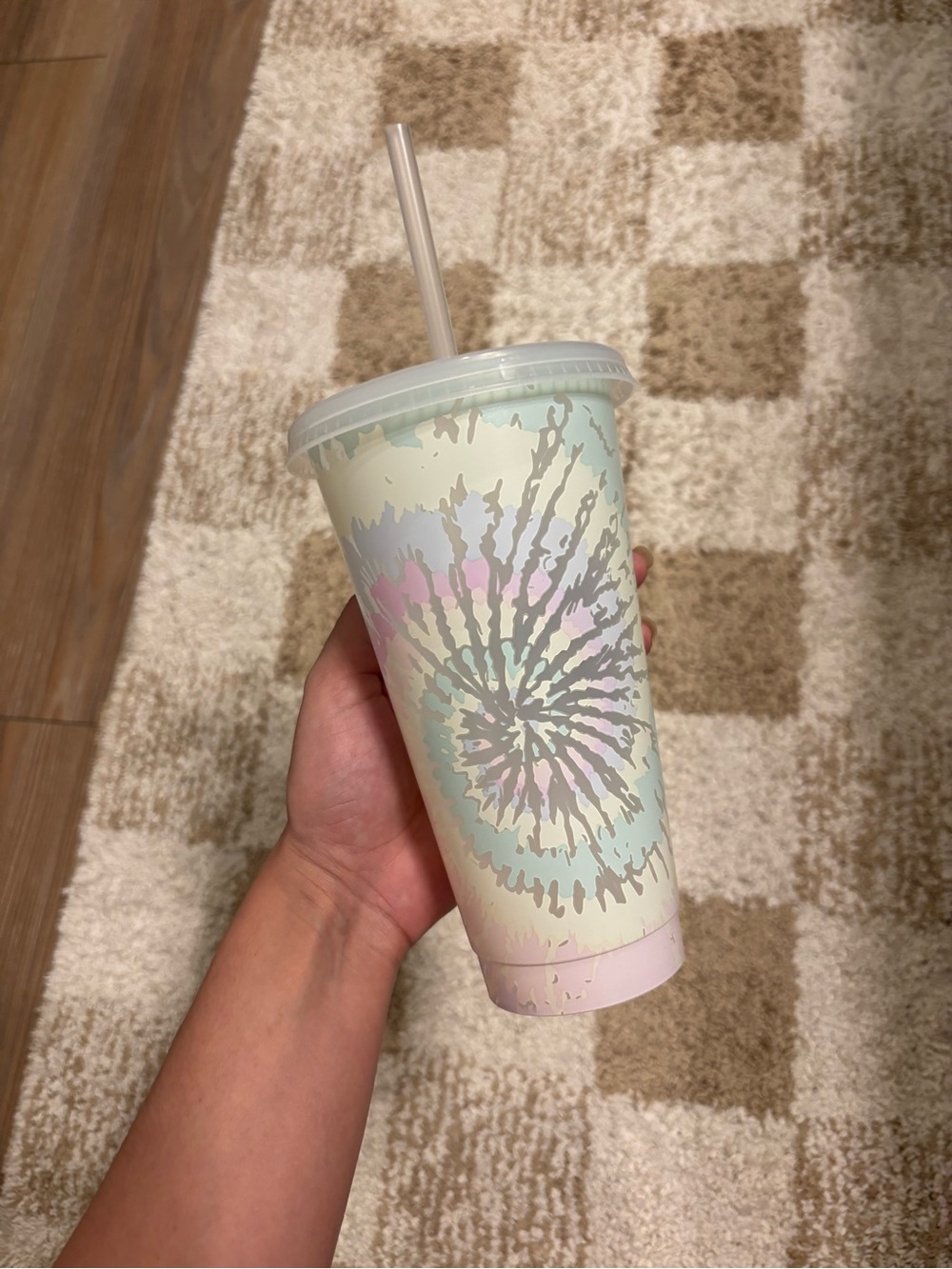 NWOT Color Changing Cup Set - Picture 2 of 2